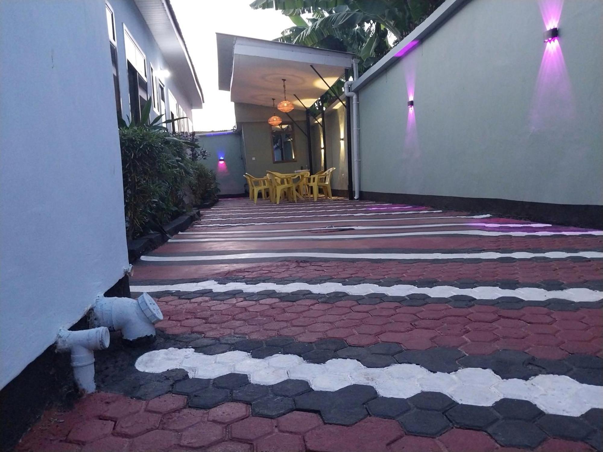 California Lodge 巴加莫约 外观 照片