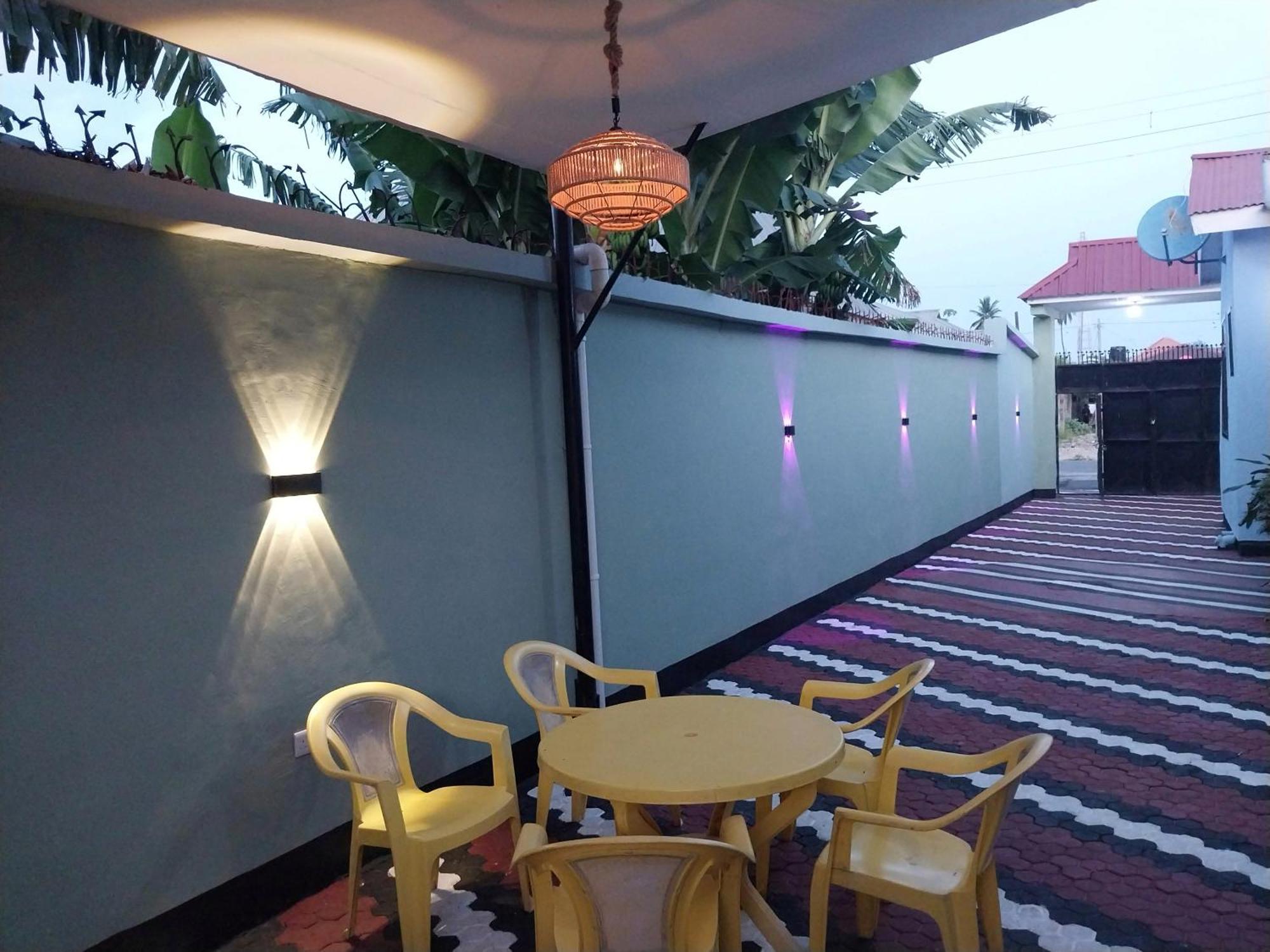 California Lodge 巴加莫约 外观 照片